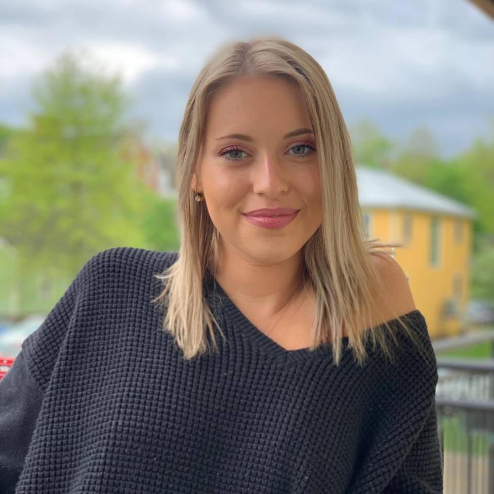 Meet your Posher, Taylor